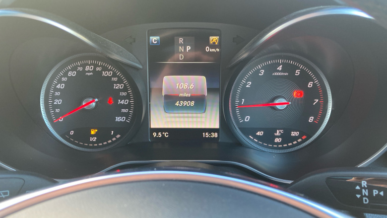 Mercedes-Benz GLC 250 4Matic AMG Line Premium Plus 5dr 9G-Tronic Petrol Estate